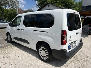 TOYOTA PROACE City Verso 1.2T Family L2H1 [7 személy] Friss nagyszervíz!