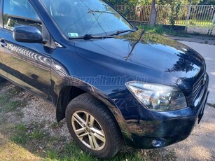 TOYOTA RAV 4 Rav4 2.0 4x4