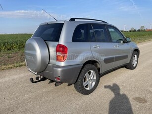 TOYOTA RAV 4 Rav4 2.0 4x4 (Automata)