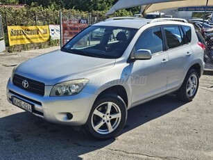 TOYOTA RAV 4 Rav4 2.0 4x4 Sol Magyarországi!