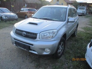 TOYOTA RAV 4 Rav4 2.0 D-4D 4x4