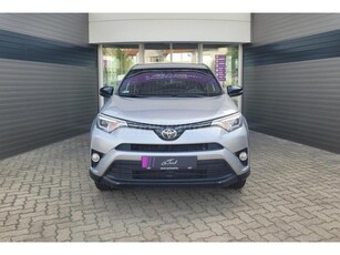 TOYOTA RAV 4 Rav4 2.0 D-4D Active Style 2WD GARANCIÁVAL!