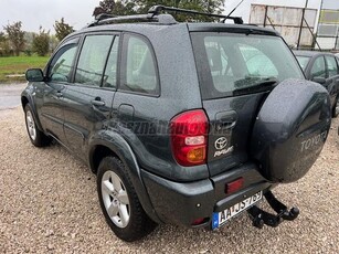 TOYOTA RAV 4 Rav4 2.0 D 4x4 Sol CSAK 185000 KM!!!!!! 4x4 2.0 D4D!!!!!!!!!