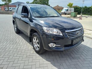 TOYOTA RAV 4 Rav4 2.2 D-4D 4x4