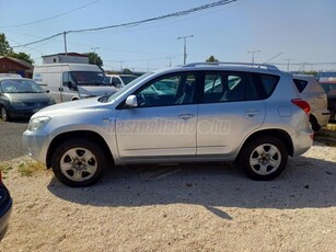 TOYOTA RAV 4 Rav4 2.2 D-4D 4x4