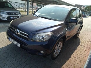 TOYOTA RAV 4 Rav4 2.2 D-4D X