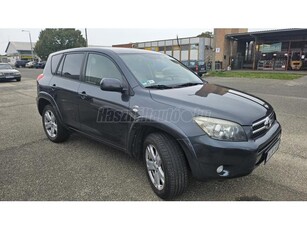 TOYOTA RAV 4 Rav4 2.2 D-4D X