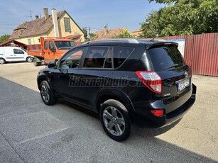 TOYOTA RAV 4 Rav4 2.2 DCAT Executive (Automata)