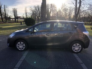 TOYOTA VERSO 1.6 Live MAGYAR