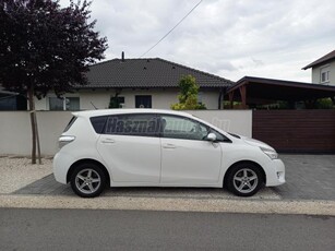 TOYOTA VERSO 2.0 D-4D Active