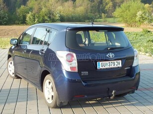 TOYOTA VERSO 2.0 D-4D Luna