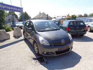 TOYOTA VERSO 2.0 D-4D Premium