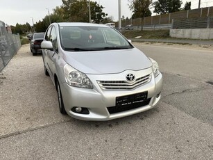 TOYOTA VERSO 2.0 D-4D Sol FRISS VIZSGA. KLíMA 2 KULCS. SZÉP BELSŐ