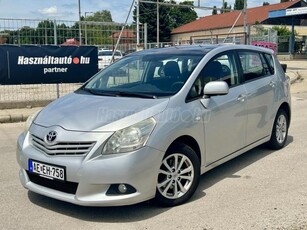 TOYOTA VERSO 2.0 D-4D Sol MULTIKORMÁNY-PANORÁMATETŐ-NAVI-TEMPOMAT-TOLATÓKAMERA-KORRÓZIÓMENTES