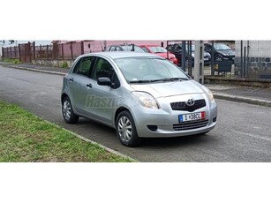 TOYOTA YARIS 1.0 998 Ice