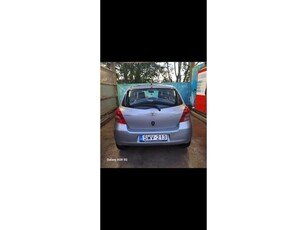 TOYOTA YARIS 1.0 998 Ice