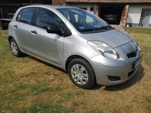 TOYOTA YARIS 1.0