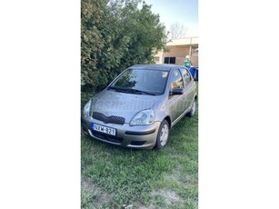 TOYOTA YARIS 1.0 Sol