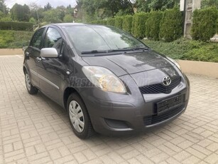 TOYOTA YARIS 1.0 Terra+ 116000KM SZERVIZKÖNYV