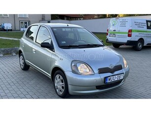 TOYOTA YARIS 1.3 Linea Luna KEVÉS.KM