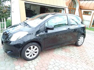 TOYOTA YARIS 1.3 Sol