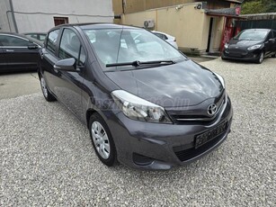 TOYOTA YARIS 1.33 Executive 88000 KM VÉGIG SZKÖNYV 2 KULCS TOLATÓKAMERA JÉGHIDEG KLIMA NAVI + TÉLI SZETT ERE