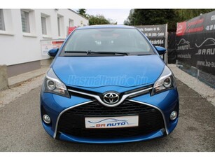 TOYOTA YARIS 1.33 Lounge CVT /AUTOMATA/NAVIGÁCIÓ/KAMERA/ALUFELNI/