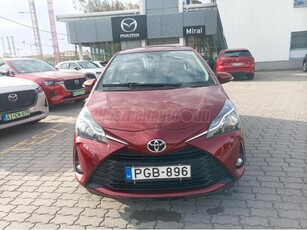 TOYOTA YARIS 1.5 Dual VVT-iE Active City Magyarországon vásárolt. Szervizkönyves!