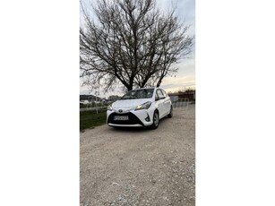 TOYOTA YARIS 1.5 Dual VVT-iE Live