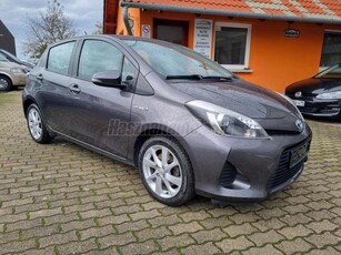 TOYOTA YARIS 1.5 HSD Active e-CVT