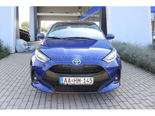 TOYOTA YARIS 1.5 Hybrid Comfort Style Tech e-CVT Mo.-i. 1 Tul!