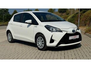 TOYOTA YARIS 1.5 VVT-i Hybrid Comfort e-CVT DUPLADIGIT / SÁVTARTÓ / FULL SZERVIZ!