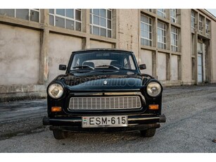 TRABANT 601 Black edition