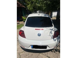 VOLKSWAGEN BEETLE 2.5 (Automata)