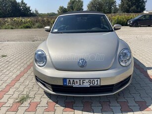 VOLKSWAGEN BEETLE 2.5 (Automata) Beetle cabrio