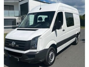 VOLKSWAGEN CRAFTER 6 személyes tgk