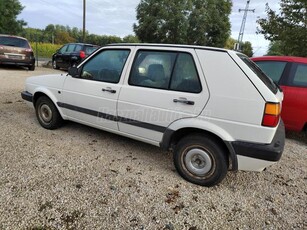 VOLKSWAGEN GOLF 1.8 GL