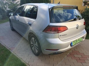 VOLKSWAGEN GOLF e-Golf