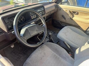 VOLKSWAGEN GOLF II 1.8 CL