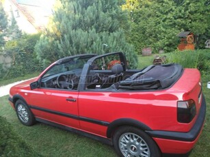 VOLKSWAGEN GOLF III Cabrio 1.8 Avantgarde