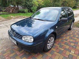 VOLKSWAGEN GOLF IV 1.6 Edition