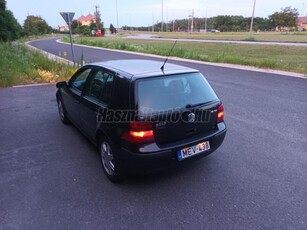 VOLKSWAGEN GOLF IV 1.6 FSI!