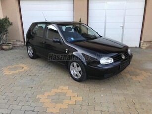 VOLKSWAGEN GOLF IV 1.9 TDI Highline Valós km. működő klíma