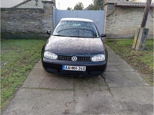 VOLKSWAGEN GOLF IV 2.3 V5 Highline