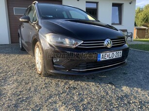 VOLKSWAGEN GOLF SPORTSVAN 1.6 TDI Comfortline