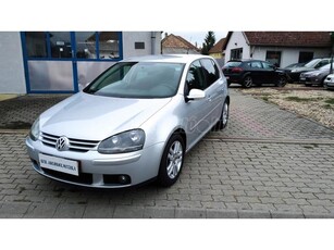 VOLKSWAGEN GOLF V 1.6 Comfortline ELSŐ TULAJDONOS!