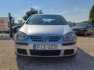 VOLKSWAGEN GOLF V 1.6 FSI Comfortline