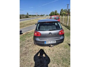 VOLKSWAGEN GOLF V 1.9 PD TDI Comfortline