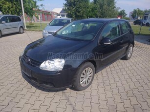 VOLKSWAGEN GOLF V 1.9 PD TDI Trendline TOLATÓKAMERA