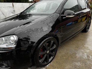 VOLKSWAGEN GOLF V 2.0 TFSI GTI DSG Pirelli limited edition